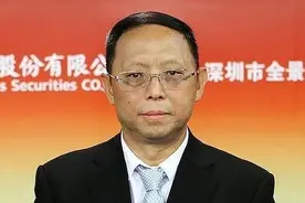 又一首富全家移民美国！年赚8.5亿，全家6人5个成了美国公民图片