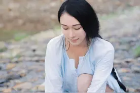 还记得《非诚勿扰》的豪门千金骆琦吗？“放弃”家产活成了李子柒图片
