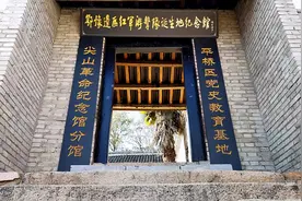 他是鄂豫边红军游击队创始人之一，后为掩护战友和群众壮烈牺牲图片