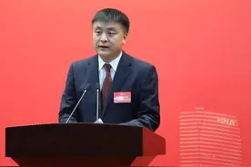 青岛地铁集团高层变动 张建刚出任董事长图片