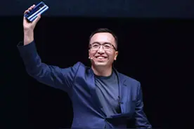 2021年值得“捡漏”的4款旗舰手机，价格降低，正确选择不后悔图片