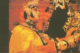 项羽为什么输给刘邦？项羽对自己地盘上的百姓好，不忍心极限压榨图片