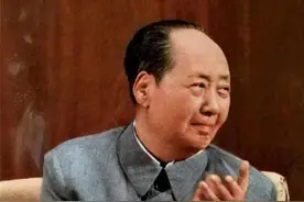 胡适讥讽毛主席的《沁园春》是“薛蟠体”，他随后的解释耐人寻味图片