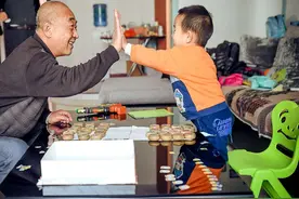 为何很多家庭存在“隔辈亲”？理由暖心，但此信号出现就该劝停了图片