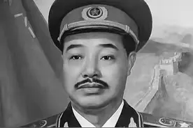 1964年，国足惨败，贺龙一气之下解散国足图片