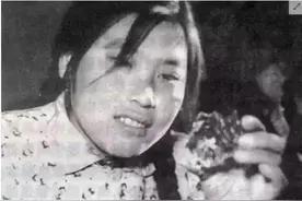 50年前，她将捡来的钻石上交国家，奖励一辆拖拉机和3000元图片