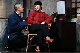 《骆驼祥子》：难产而死的虎妞，做错了三件事，给女人们上了一课图片