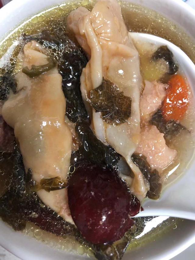 吃燕窝花胶的好处 2026年吃燕窝花胶的好处与功效 吃燕窝花胶的好处 2026年吃燕窝花胶的好处与功效