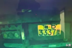 就是那么巧 环城交警前后脚拦截“双胞胎”大挂车图片