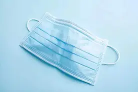 科学使用口罩图片