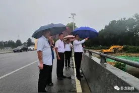 卧龙区委书记高贤信督导检查防汛工作和安全生产会议贯彻落实情况，并对乡村振兴工作提出要求图片