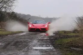 法拉利恩佐 ENZO 乡村土路狂飙 体验WRC驾驶图片