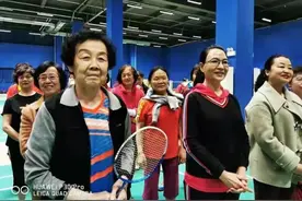 身边的羽毛球故事：罗美银的羽恋之歌图片