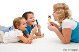 孩子撕碎了所有的课本？智慧妈妈这样做，一招轻松解决图片