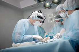 医生被病人传染艾滋病，24小时内完成了自救！他的方法能救很多人图片