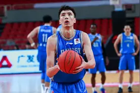 再见了，CBA！被湖人看上的中国球员！18年职业生涯结束了图片