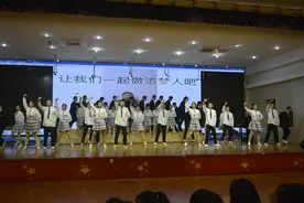 西安行知中学：铭记历史 歌颂祖国 放飞梦想图片