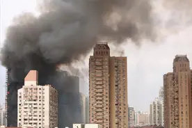 高层住宅被嫌弃，拆迁无望变“危楼”？内行人给出答案图片