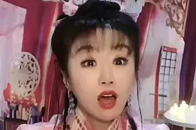 “小紫薇”瞬间落泪走红网络，网友艾特杨颖，孙一宁找其连麦图片