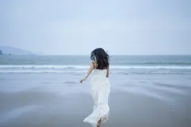 恋爱期间，男生在这3件事上斤斤计较，请尽量远离图片