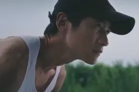 靠跑步摆脱油腻的韩寒：如果有极限，我想知道，极限在哪里？图片