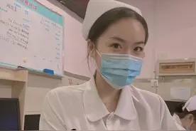 四川美女护士因身材太好，被网友炮轰：现在的护士真会玩图片
