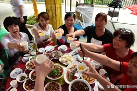 江西人爱在家办酒席，不爱去酒店，是因为穷？这3个原因才是重点图片