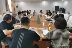 张家口桥西：司法局组织召开《张家口市机动车停车场管理条例》征求意见座谈会图片