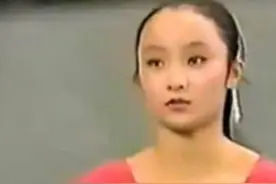 我国17岁体操冠军退役，被老外哄到美国，如今过着啃老生活图片