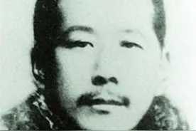 受李大钊影响成为早期共产党员，他是蒋介石的“通缉犯”，葬礼上苏联红军向其鸣枪致敬图片