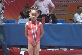 管晨辰妈妈：学体操是一时冲动 女儿永远是我们的骄傲图片