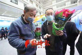 办公室弥漫花香，商河温泉花卉首次进龙奥“吸粉”无数图片