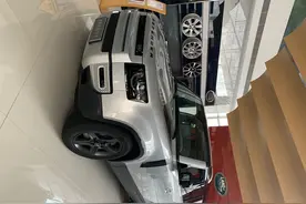作为路虎卫士的车主，给你们分享一下开路虎卫士的感受图片