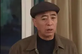 《乡爱》刘能换角原因曝光：王小利迷恋直播，赵本山要求停播闹掰图片