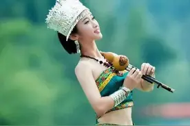 把原汁原味的苗家故事讲给你听——第一美和蛇王图片