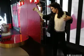 武汉杜莎夫人蜡像馆是中国第几个展馆？免费以后值得去逛逛吗？图片