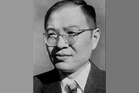 遵义会议他地位比元帅还高，曾反对解除博古指挥权，后来怎么样？图片