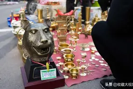 逛古玩地摊，那些搞笑的“国宝”背后，是造假的完全失控图片