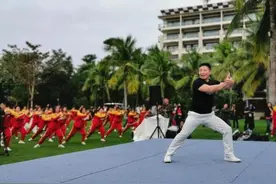 王占海一脚KO播求？拳迷：看完这段视频后播求或许都不敢应战图片