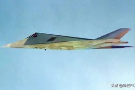 隐身战机空中解体，上万观众目瞪口呆，F117：真飞不了高难度动作图片