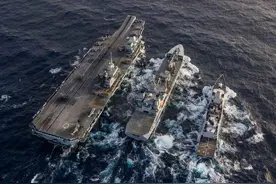 牟林：英国航母如果敢闯入我领海，中国用俄罗斯模式应对如何？图片