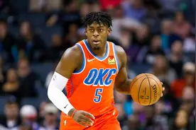 看看加拿大男篮的名单，全是NBA球星，却要与中国男篮打附加赛图片