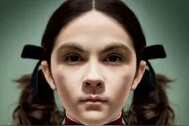 还记得《孤儿怨》里的小女孩吗？她长大后这么美？图片