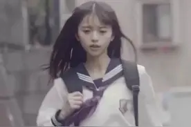 “老师，我可不可以喜欢你？”图片
