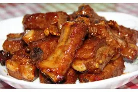 排骨焯水后，为什么发柴腥味大？大厨：别用错水，不然难吃图片