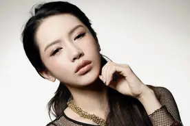 美女明星潘霜霜图片