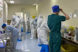 “中部医都”武汉，被疫情冲击后白色防线如何修复？图片