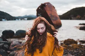 离婚女人，再见前任是什么感觉？采访了三位女士图片