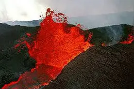突发！日本熊本县阿苏山火山喷发，盘点世界上最危险的五座火山图片