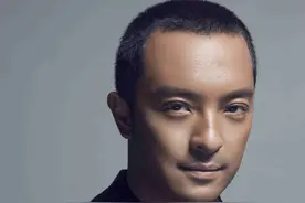 富大龙，一个琴棋书画样样精通的穷影帝图片